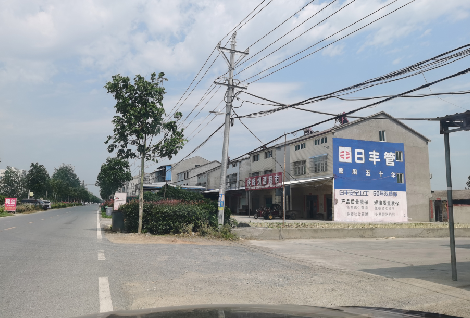  休宁如何能保证墙体广告的醒目性？