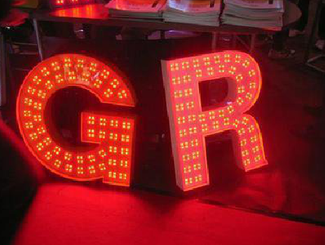  休宁LED发光字有哪些优势？